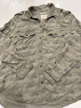 AE Camouflage Button-Up Shirt Jacket - Gray